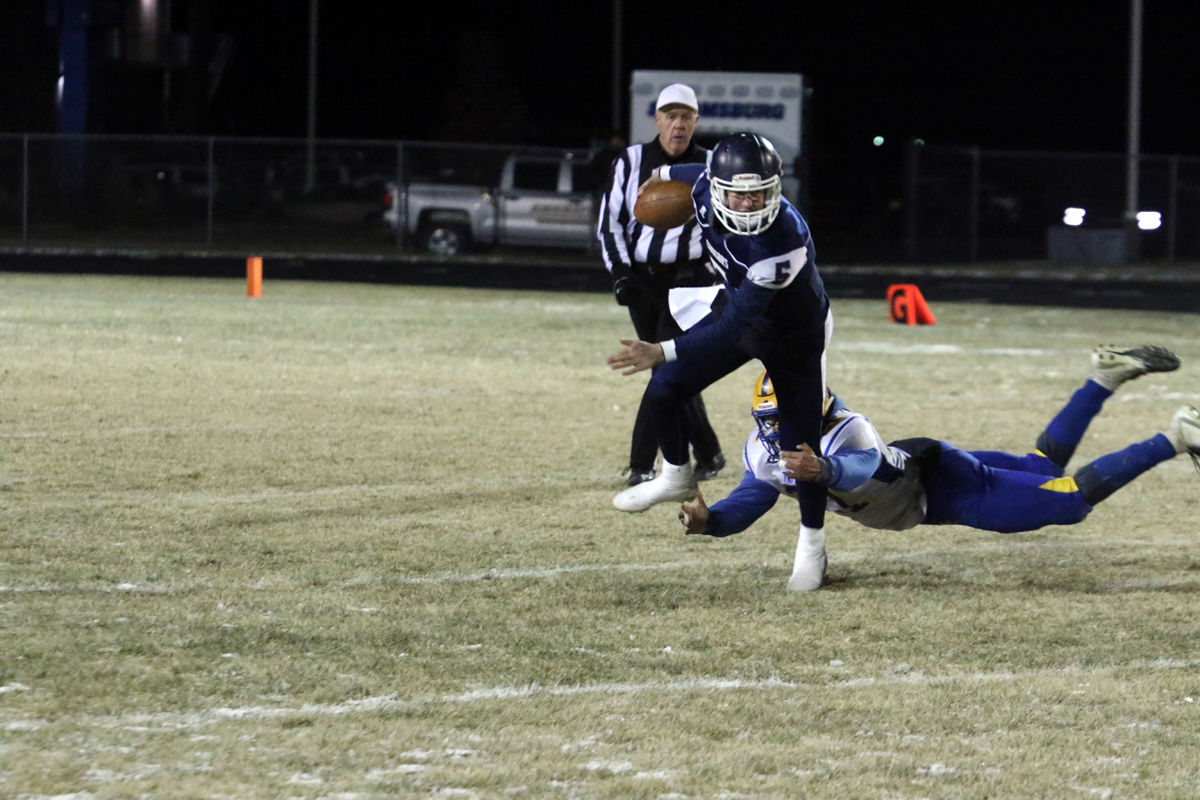 Cross County FB vs Tri County (18).JPG